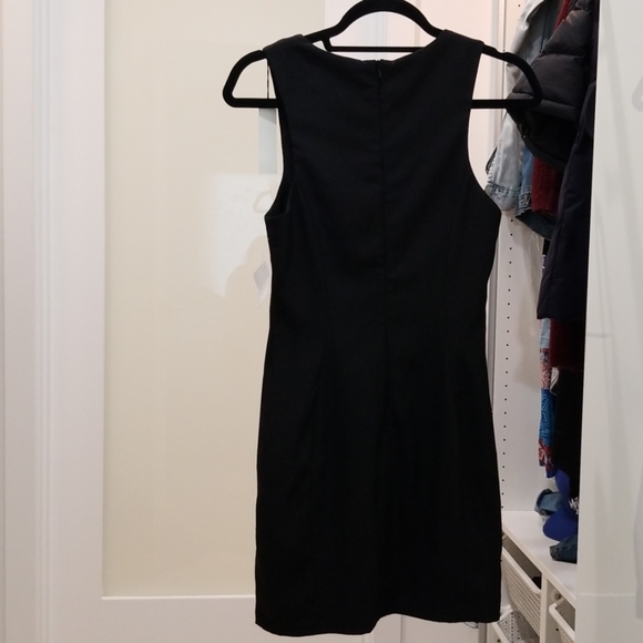 Black Mini Dress w/ Tribal Print Sz S - Picture 2 of 4